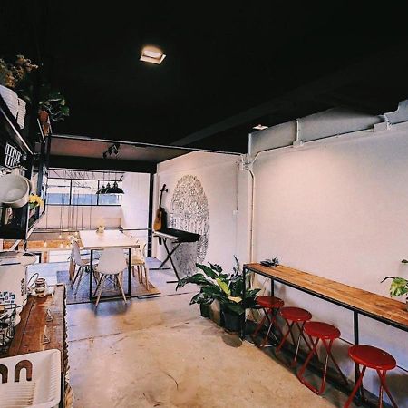 Bloomz Hostel Chiang Mai Dış mekan fotoğraf